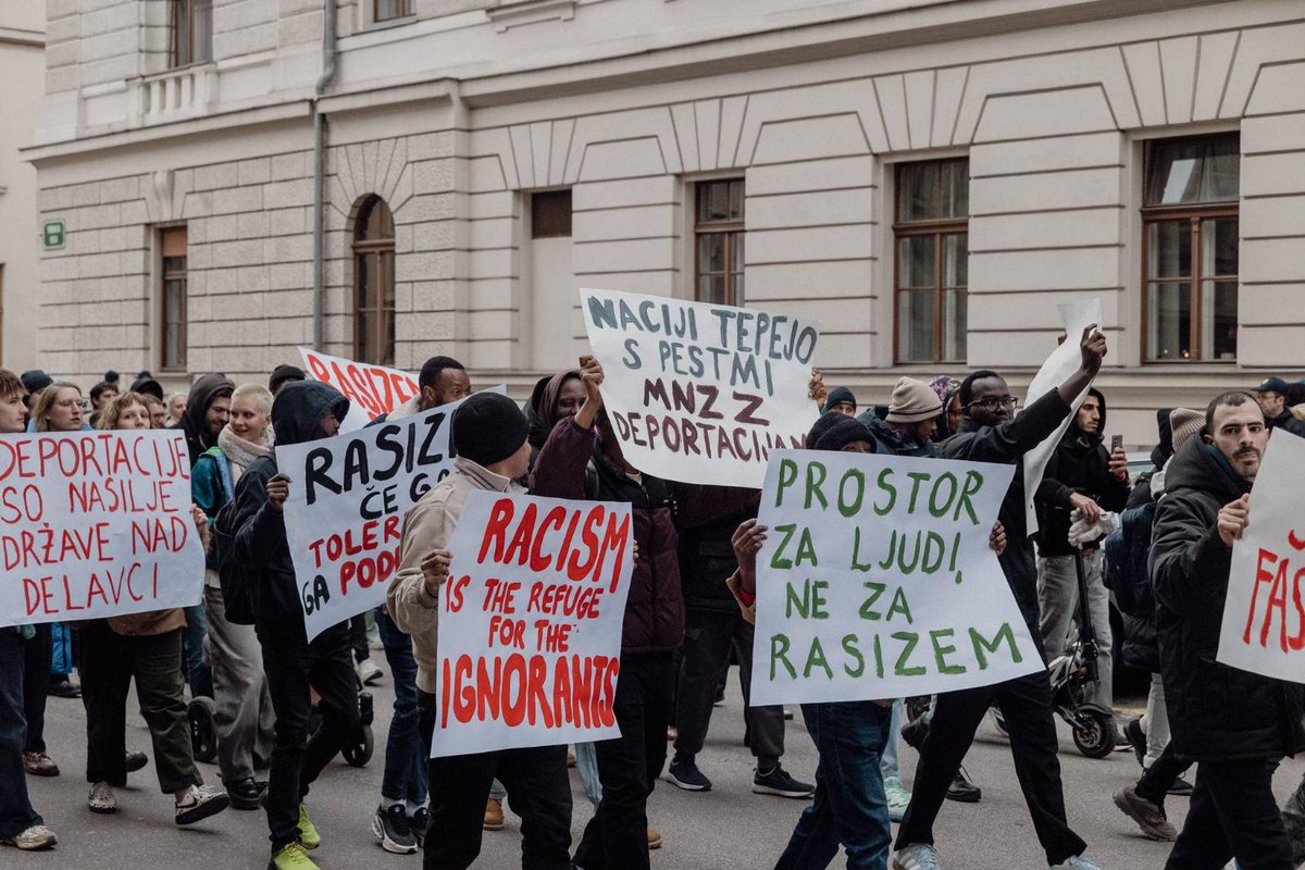 a.infoshop tweet media