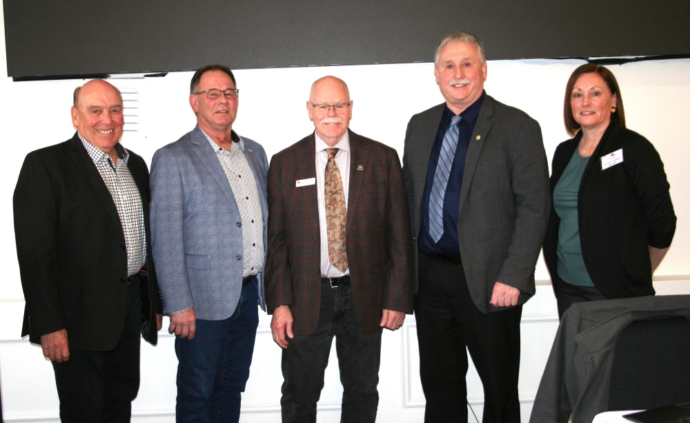 Exeter Lakeshore Times-Advance tweet media