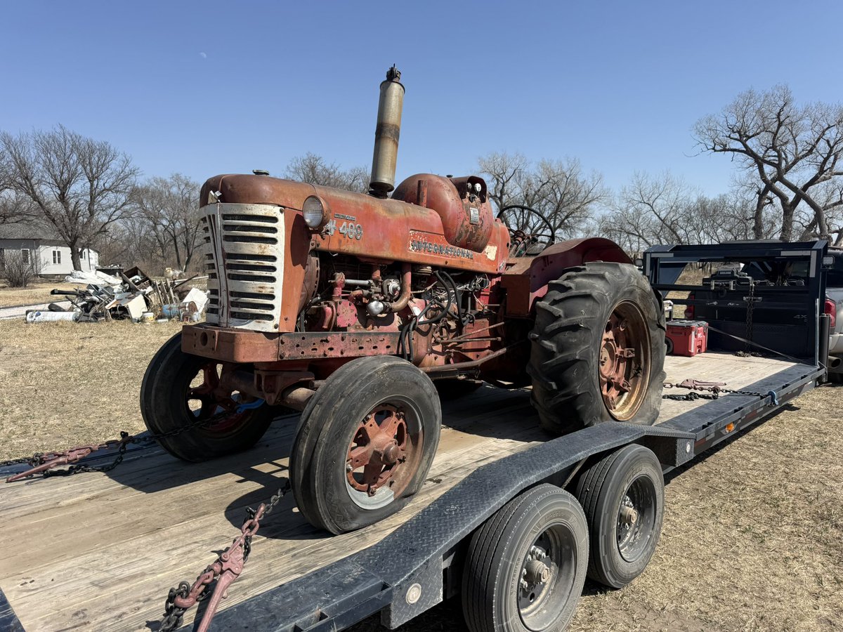 Red Tractor Trader tweet media