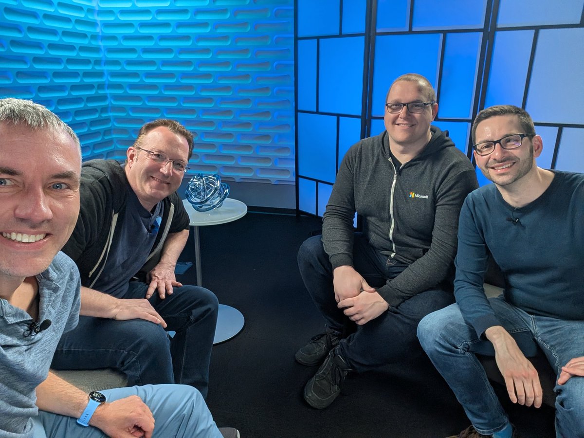 GregorReimling's tweet photo. We had the change to record our podcast @CloudInspires at the DevRel Studios at the #Microsoft campus.
Thanks @MVPAward for this great opportunity. 
#mvpsummit https://t.co/GgibSUwiyA
