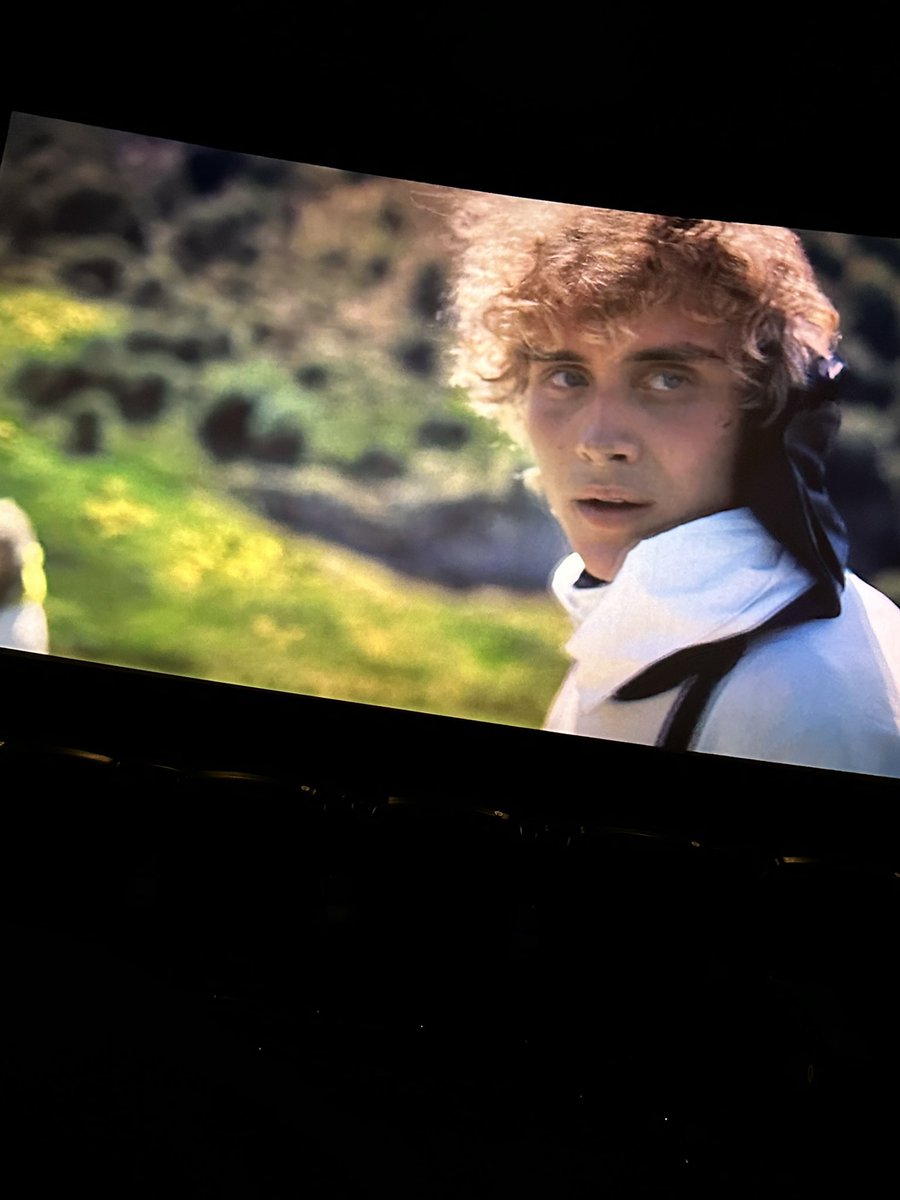 ๐ฝ๐๐ฒ๐ฆ๐ข๐ญ๐๐ก ๐ถ๐๐๐ซ๐ง๐๐ญ๐ก๐ฒ. tweet media