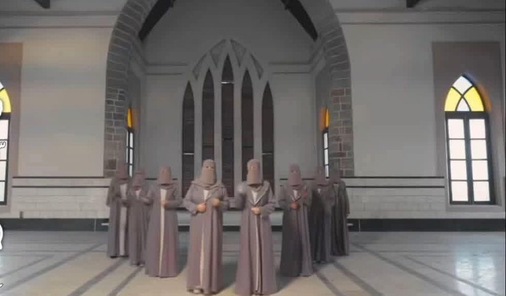 قده وقت يفصلوا النت على اليمنيين 
حتى الي خارج اليمن مغترب افصلو عليه
كفايه لنا