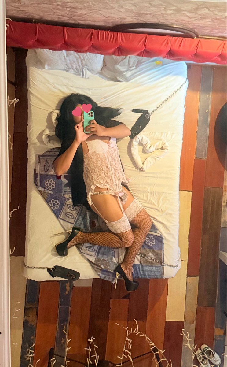 Qué tal me veo de blanco? Nena travestí sexy en lencería femenina, algún macho para grabar? Y me haga suya 🤤😉 yo de puebla . #travesti #tadc