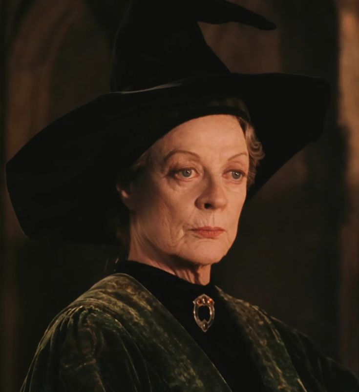 darylandfilms's tweet photo. see i get the sentiment but this argument kinda falls apart when you add on maggie smith who had nearly 50 years of acting experience, 2 oscars and a damehood before she ever starred in a harry potter movie. her legacy is doing just fine lmao https://t.co/LbFkXtpaiB
