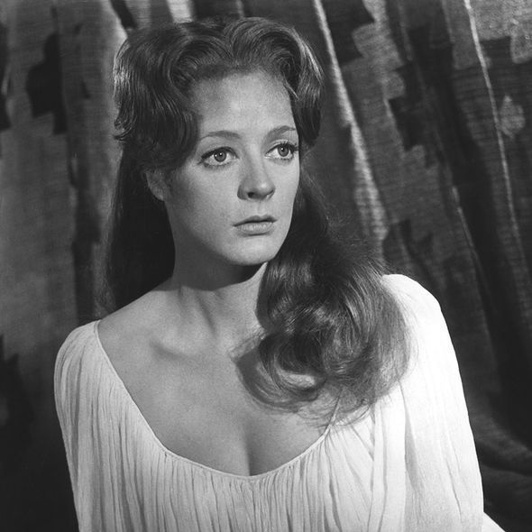 darylandfilms's tweet photo. see i get the sentiment but this argument kinda falls apart when you add on maggie smith who had nearly 50 years of acting experience, 2 oscars and a damehood before she ever starred in a harry potter movie. her legacy is doing just fine lmao https://t.co/LbFkXtpaiB