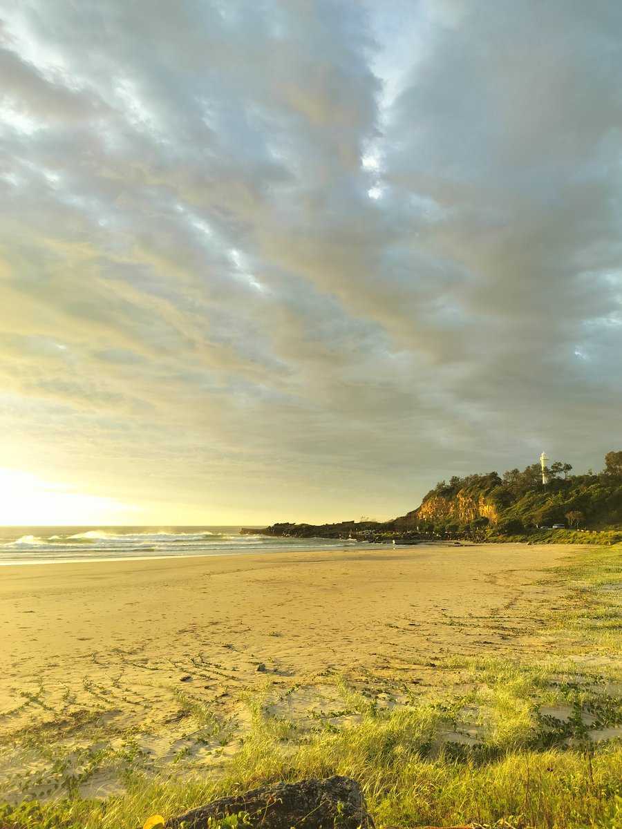MillingtonSally's tweet photo. Morning 5km run
Fantastic track for a run to Turners beach, and a lovely breeze to keep things cool.
Happy Friday! 😀🏃♀️🇦🇺
#Yamba #Running #Auatralia https://t.co/FPYQGIwdoZ