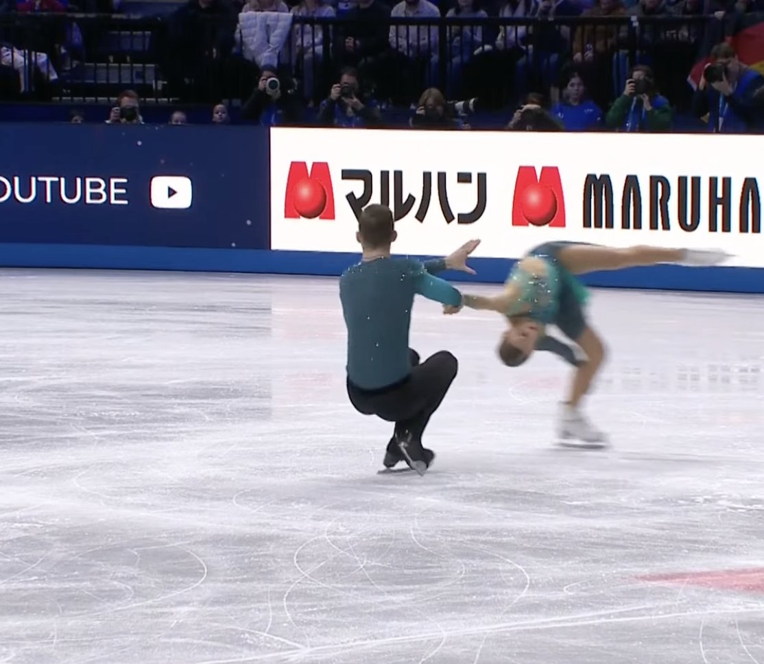 tom 📀 tweet media