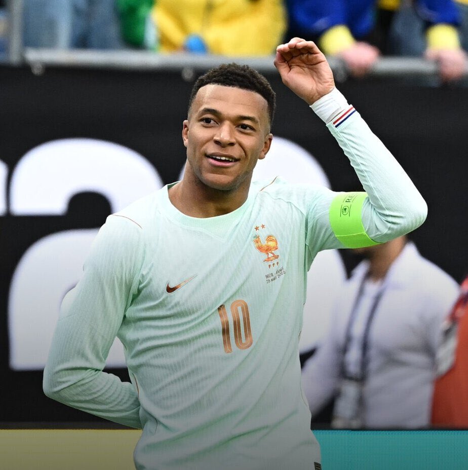 CR7 Brasil tweet media