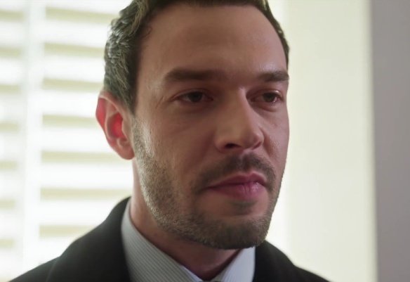 📜🖋️ tweet media