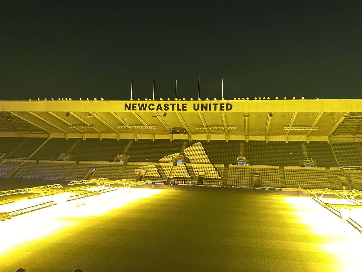 emmaljenn's tweet photo. Bedtime #nufc https://t.co/BViSvYILbS