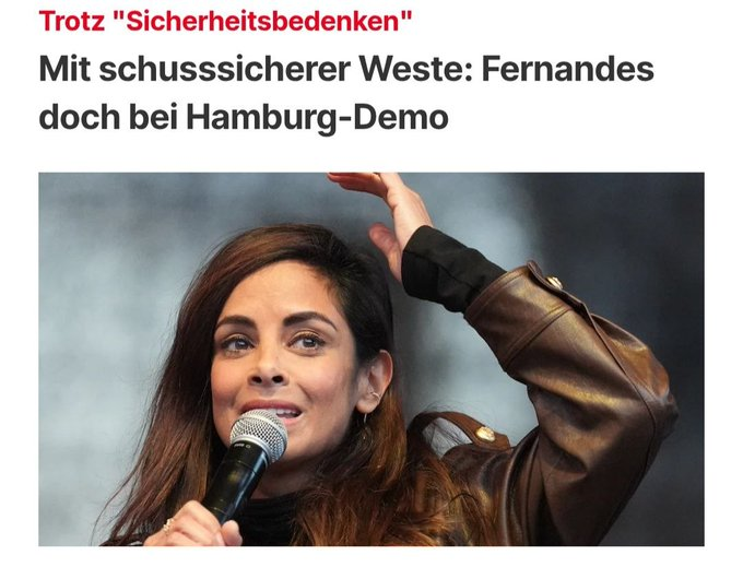 cyan_rk's tweet photo. Sind die Weiber dort wirklich so gefährlich?🤔
#Hamburg #Fernandes #Langstrecke #Traumschiff #Outfit #Weste #gntm #NoeliaQuédate https://t.co/fLCmSJuADK