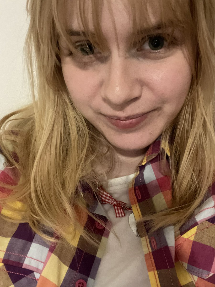 mio ٠ ࣪⭑ 🍦 seeing conan!! tweet media