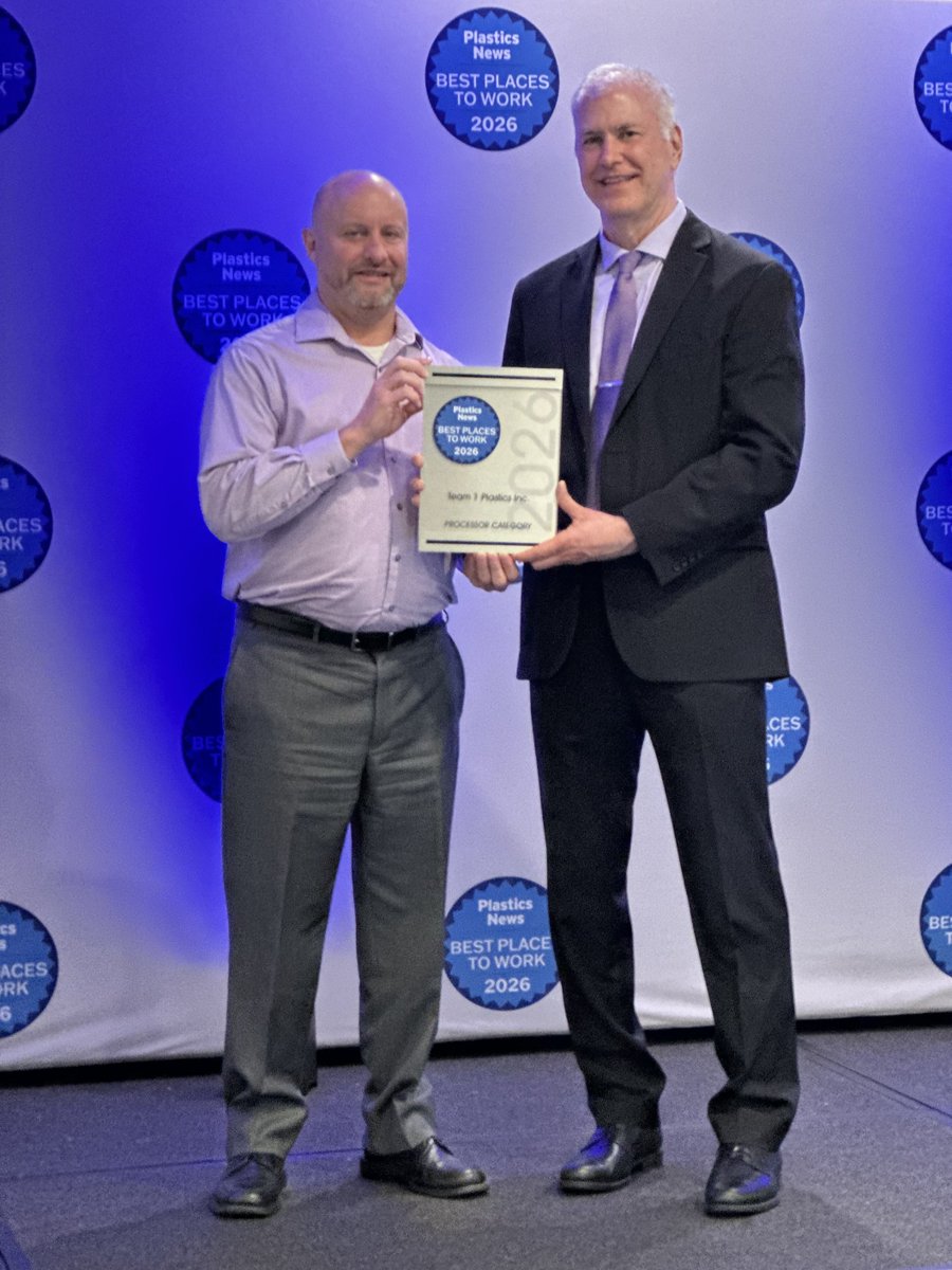 VP Gary Grigowski accepted our 2026 Best Places to Work plaque at the Plastics News Executive Forum in Clearwater Beach, FL — where Team 1 was ranked #4 among processors.

 “We’re very proud of the last few awards as they confirm the preservation of the Team 1 culture.”