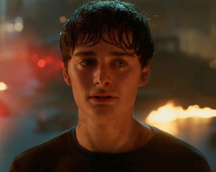 Jennluvee's tweet photo. 🧵Hilo de lo que creo son las mejores cualidades de Noah Schnapp

Su talento y versatilidad

Interpretó a Will byers con gran profundidad emocional, prestó su voz a Charlie Brown en The Peanuts Movie y participó Bridge of Spies bajo la dirección Spielberg entre otros trabajos https://t.co/4AGhYMvkzU