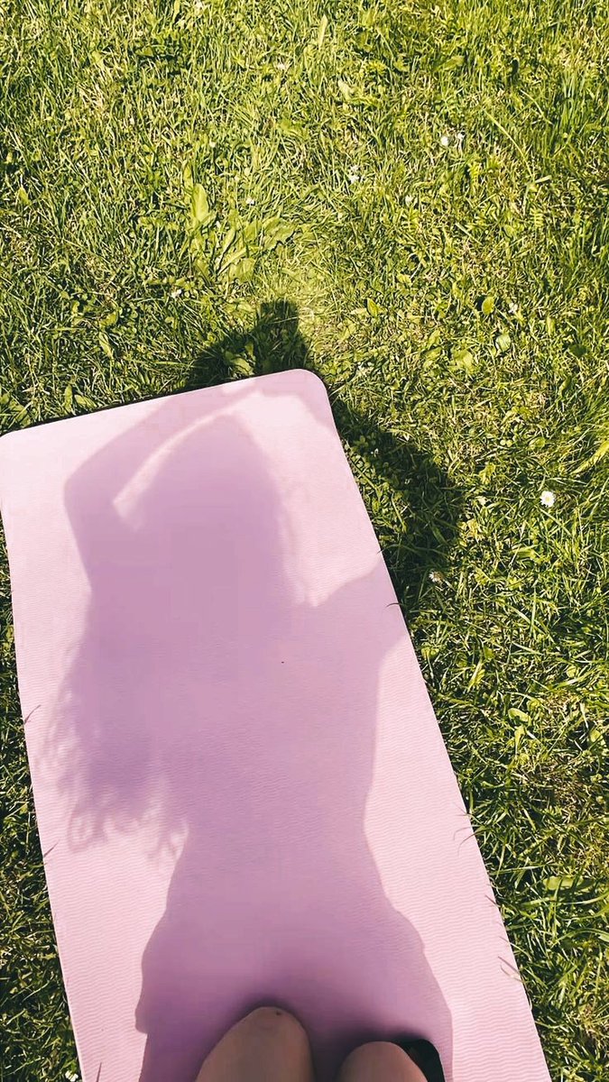 Aᥒgᥱᥣιᥒᥲ Lᥡkᥲι᥆᥉ tweet media