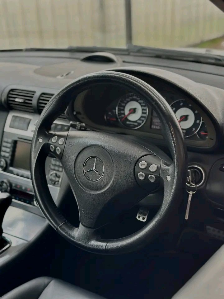 ⚜SIR CLIFF⚜ tweet media