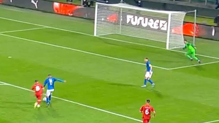 Gregorio Parisi tweet media