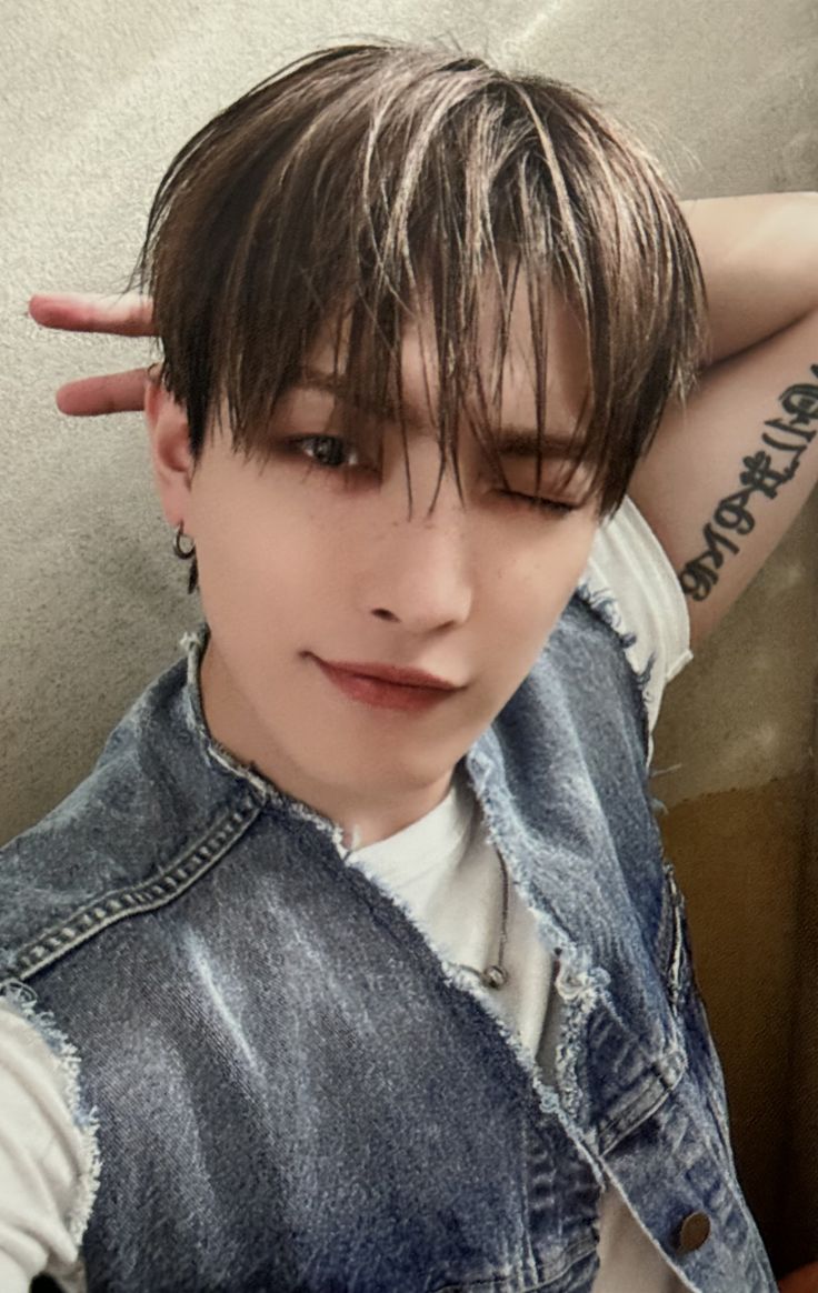 oni 🦝 ° NO LABELS ✮ tweet media