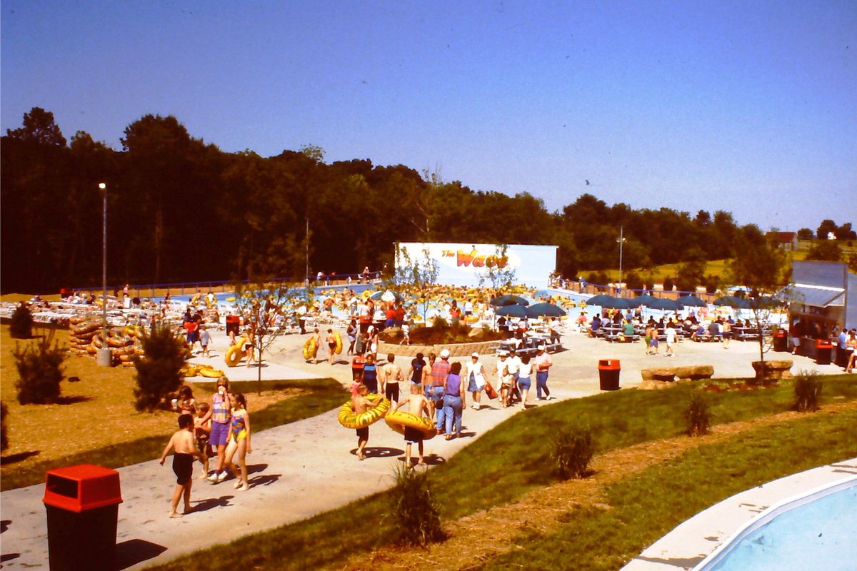 Holiday World tweet media