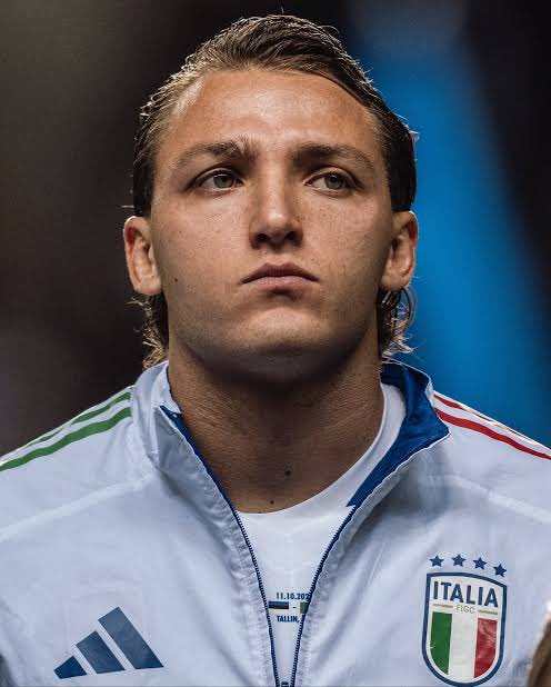 cold viet man nascar guy fuotball (blue check) tweet media