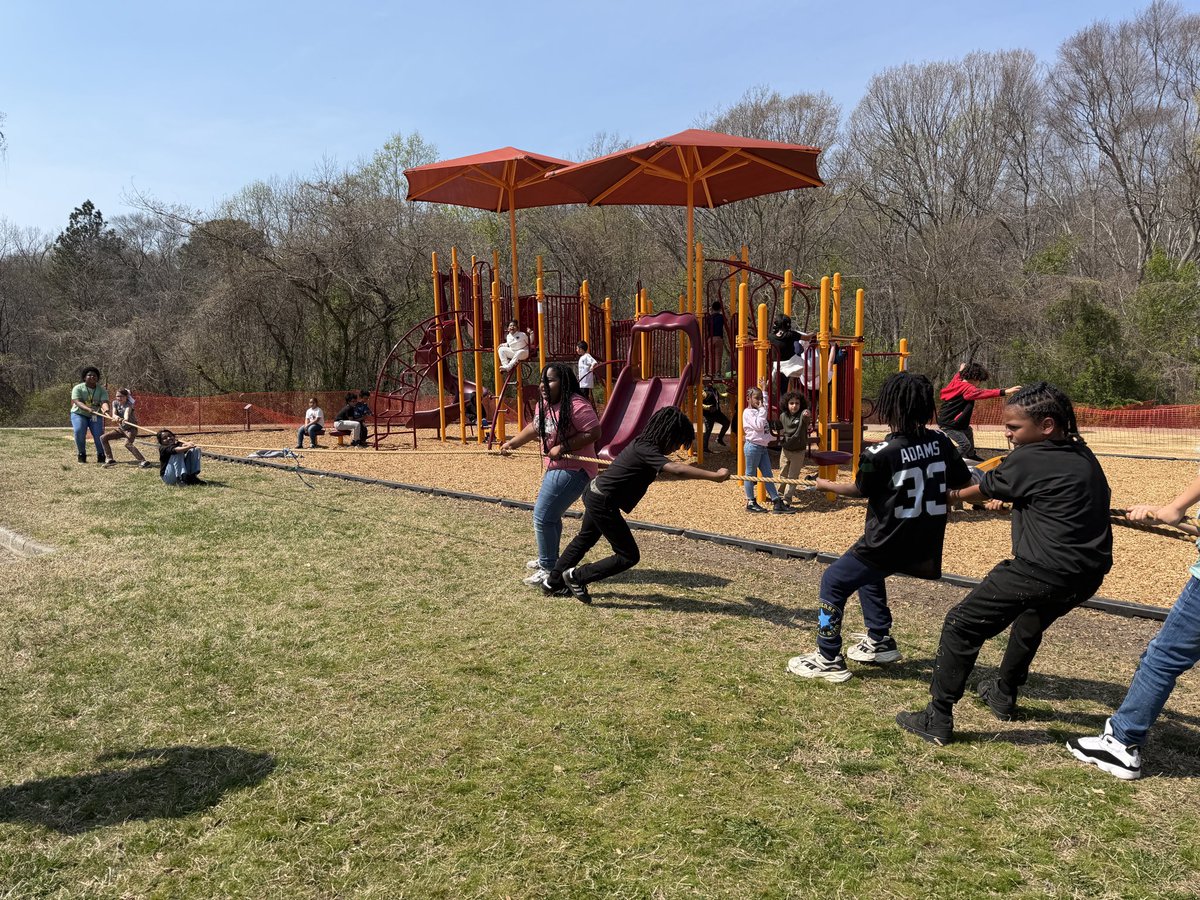 LaburnumES tweet media