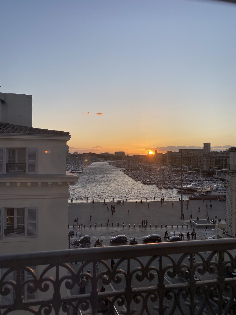 Cate Field 💚🤍💜 tweet media