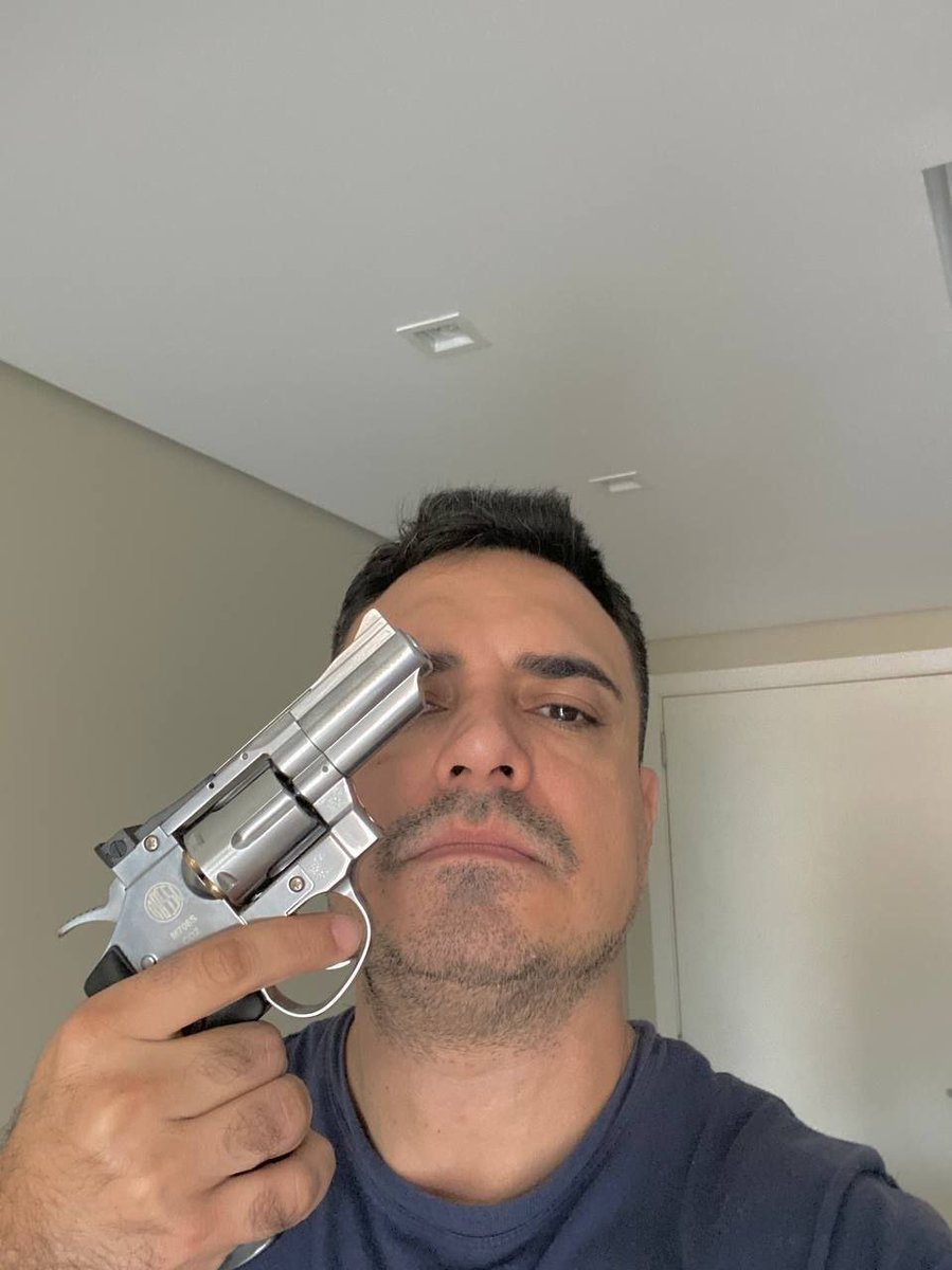 srgust12.base.eth 🫎 tweet media