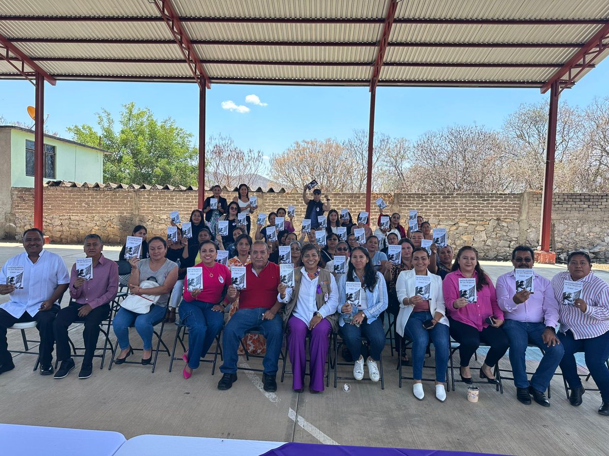 Secretaría de la Mujer Guerrero tweet media