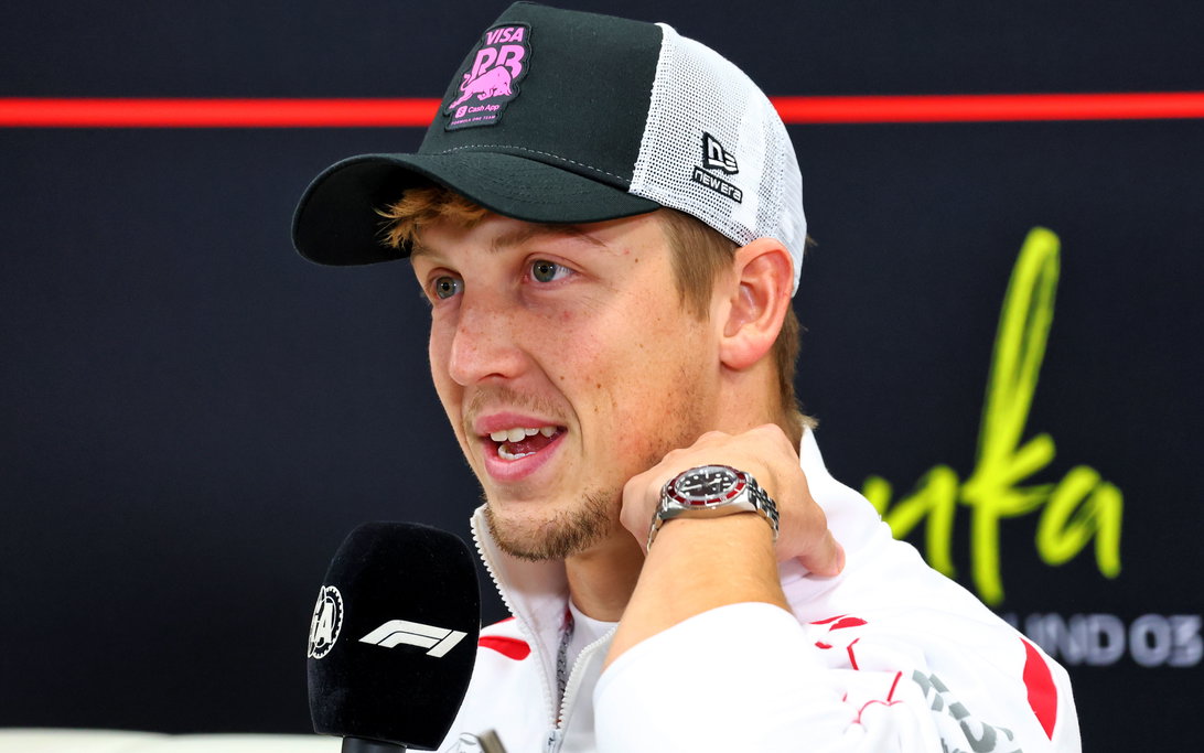 Motorsportive tweet media