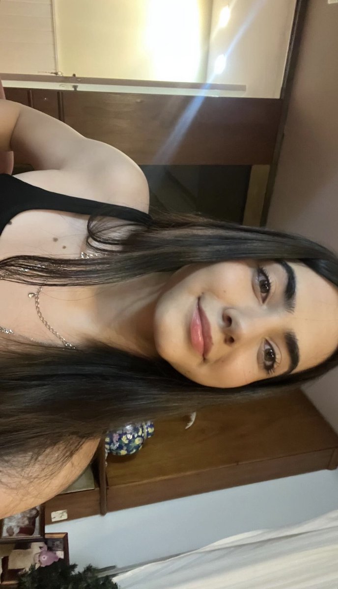 renata ×͜× tweet media