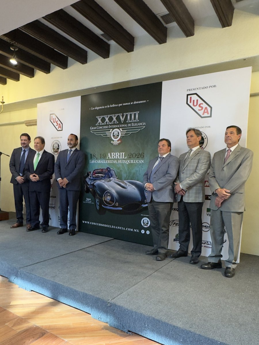 Los AutoCríticos tweet media