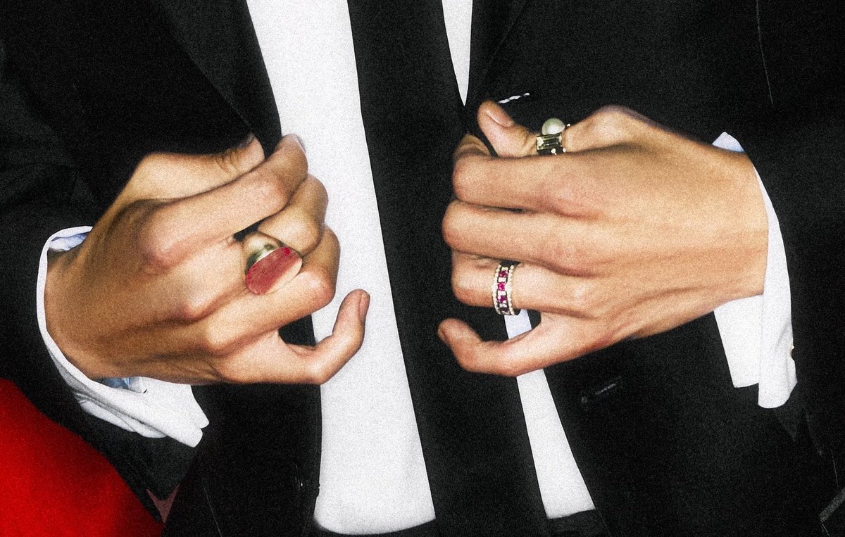 ⊹₊˚‧ william tweet media