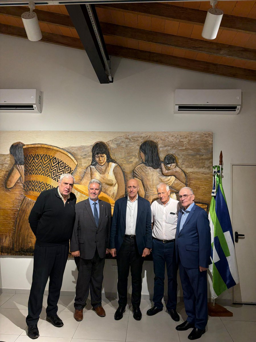 Mario Paz Castaing tweet media