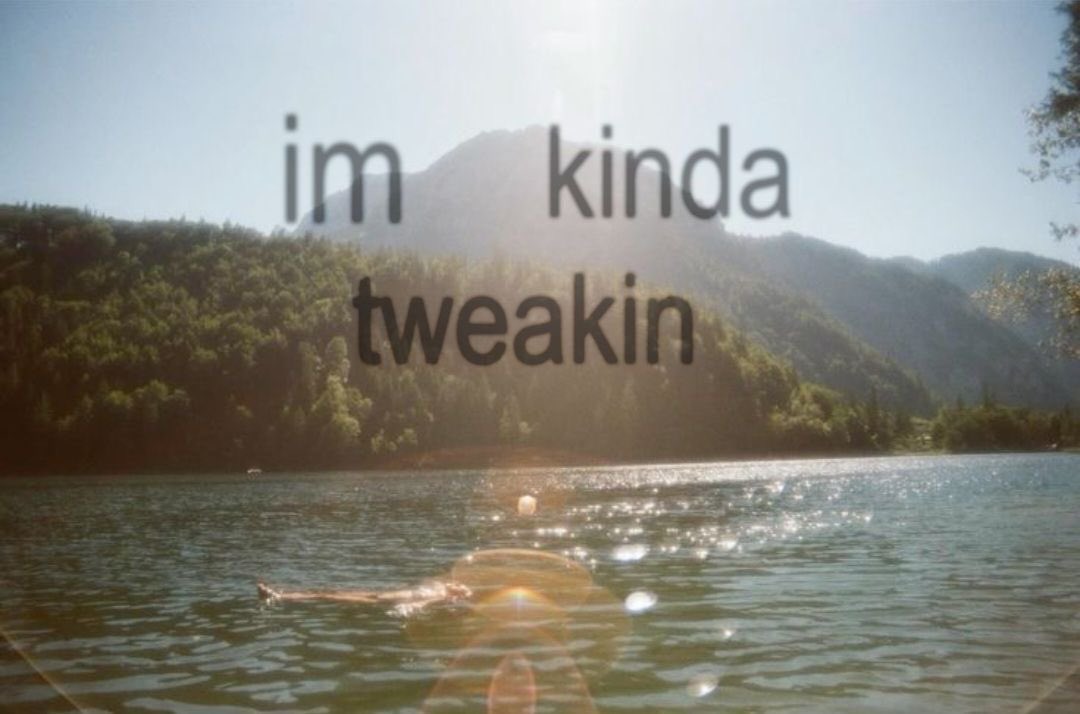 zay زينة tweet media