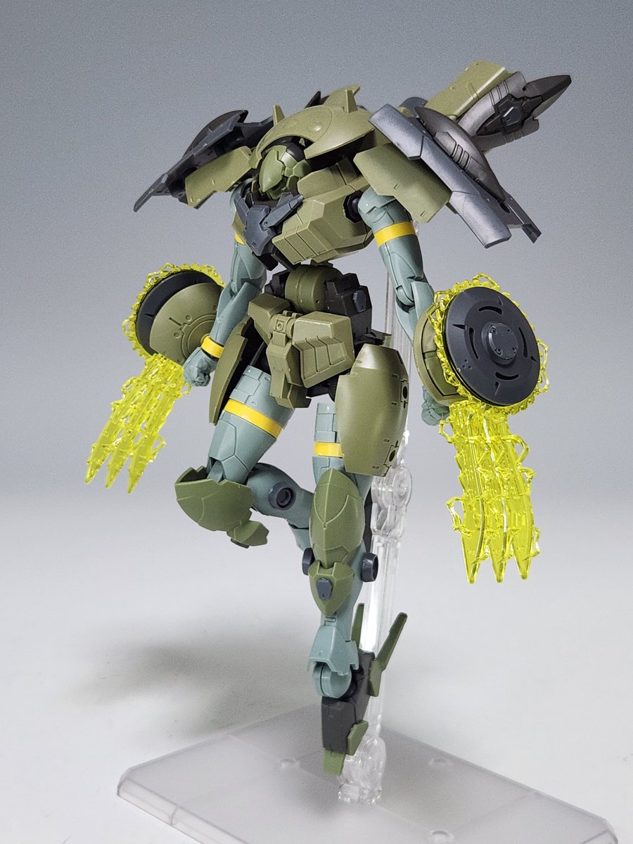 フミモモノパパ tweet media