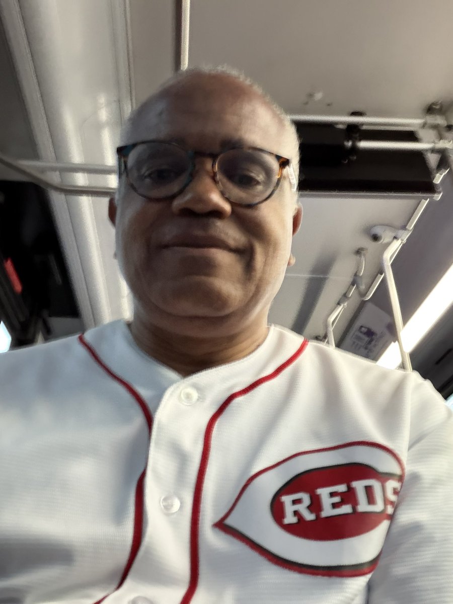 ehk009's tweet photo. When leaving @Reds GAME
The can be quite INSANE
To arrive home without a CARE
You know @cincinnatimetro takes you THERE
So easy it should be in the Hall of FAME https://t.co/PcYvzcTPhJ
