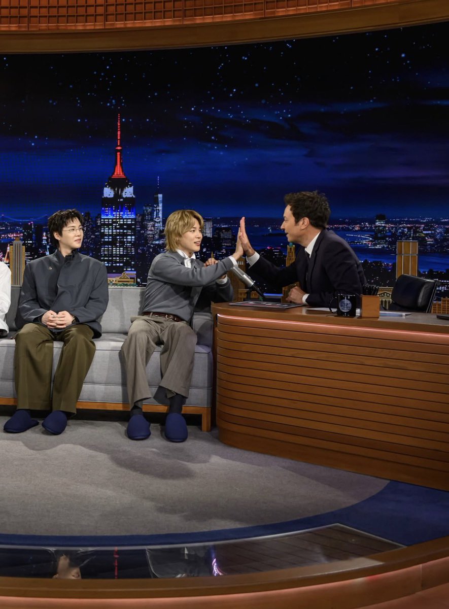 HobiCasa ⊙⊝⊜ARIRANG⚓️🔴 YOUR, MY HOPE💖👟 tweet media