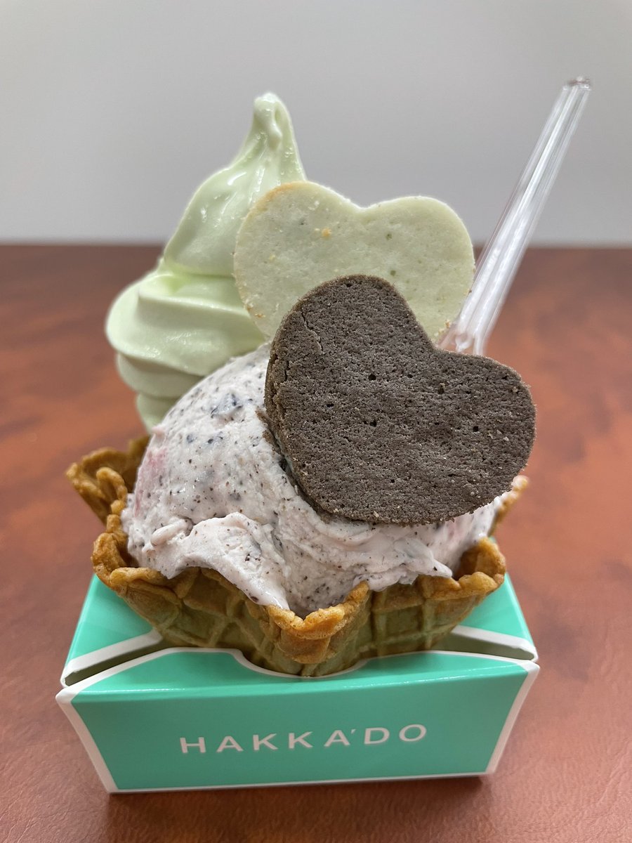 ひだりより tweet media