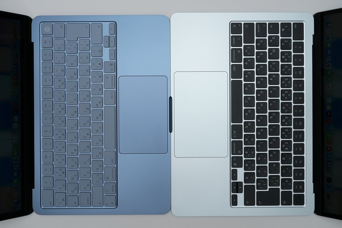 pc_watch's tweet image. 「MacBook Neo」は買いか？9.9万円の衝撃と20万円台「M5 Air」との埋められない差 pc.watch.impress.co.jp/docs/topic/fea… #MacBook