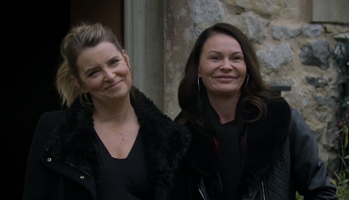 vanity&sarina.🤍 tweet media