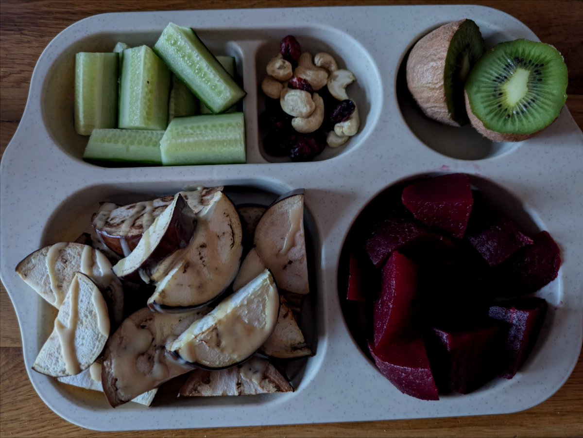 ⋆｡ ‧˚ʚ gremlin🌱ɞ˚‧｡ ⋆ tweet media