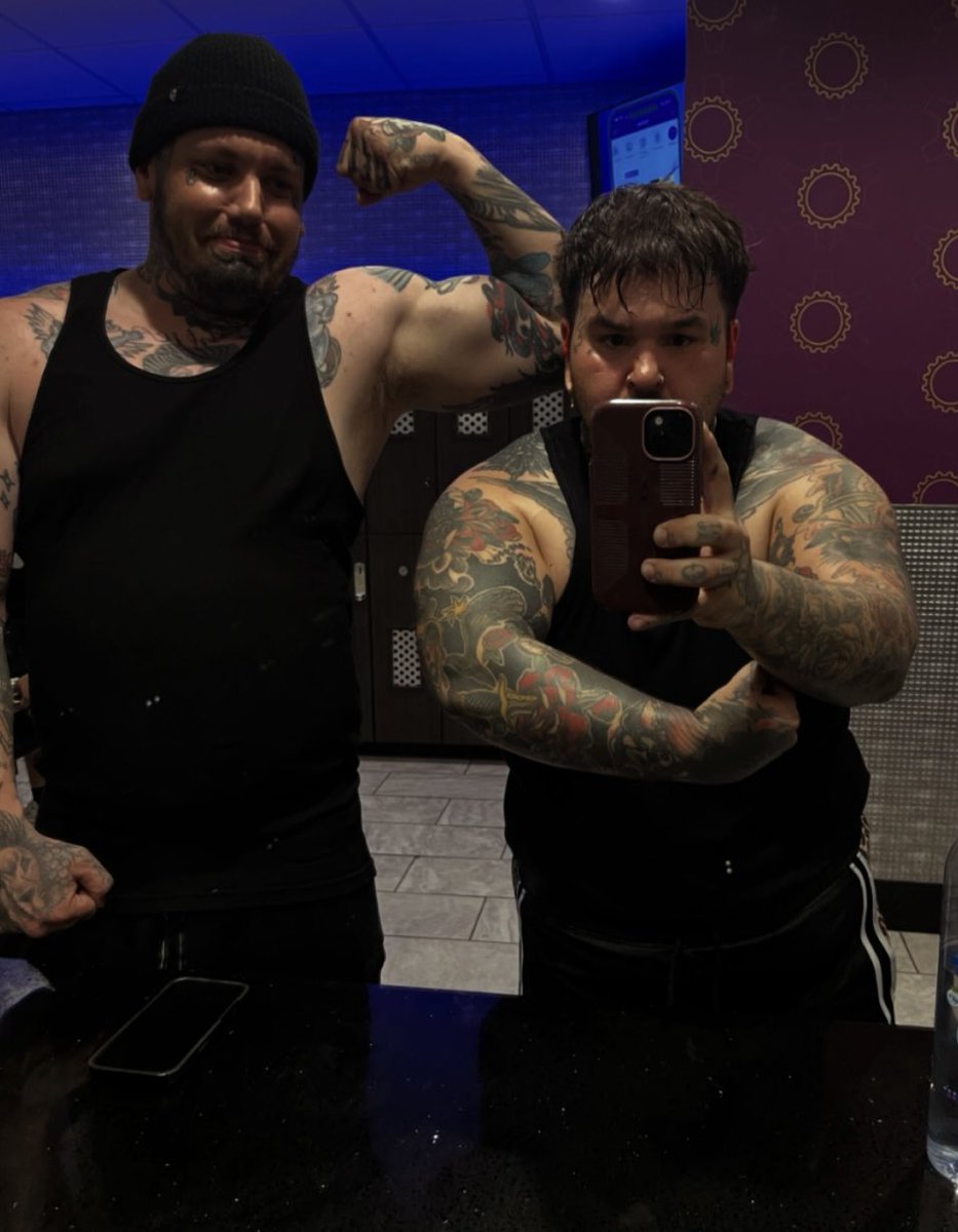 Zach tweet media