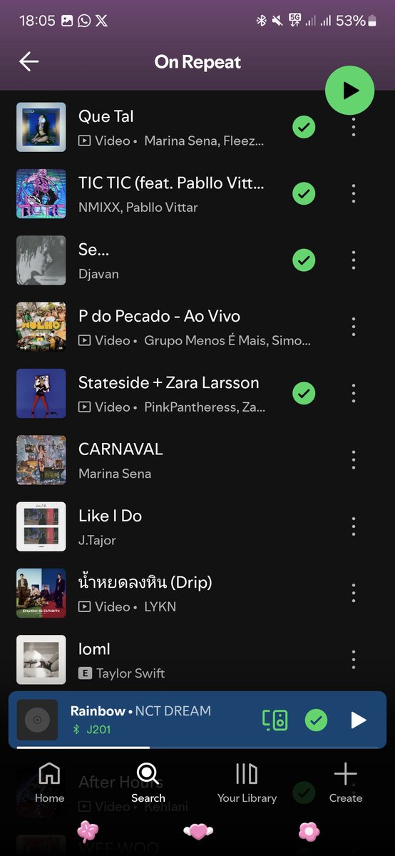 flora ★ tweet media