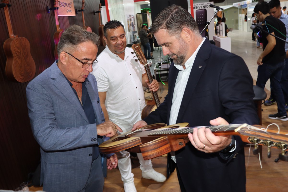 CAO Bolivia tweet media