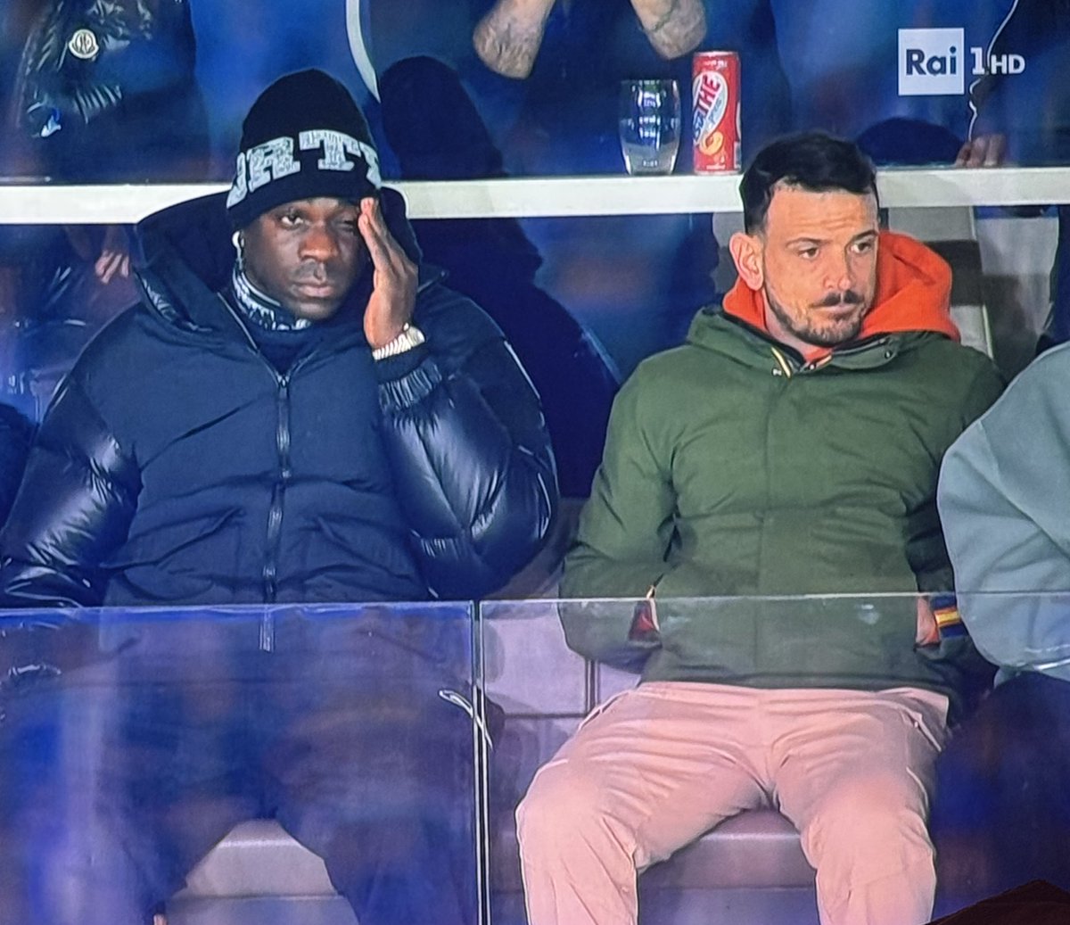 nonleggerlo tweet media