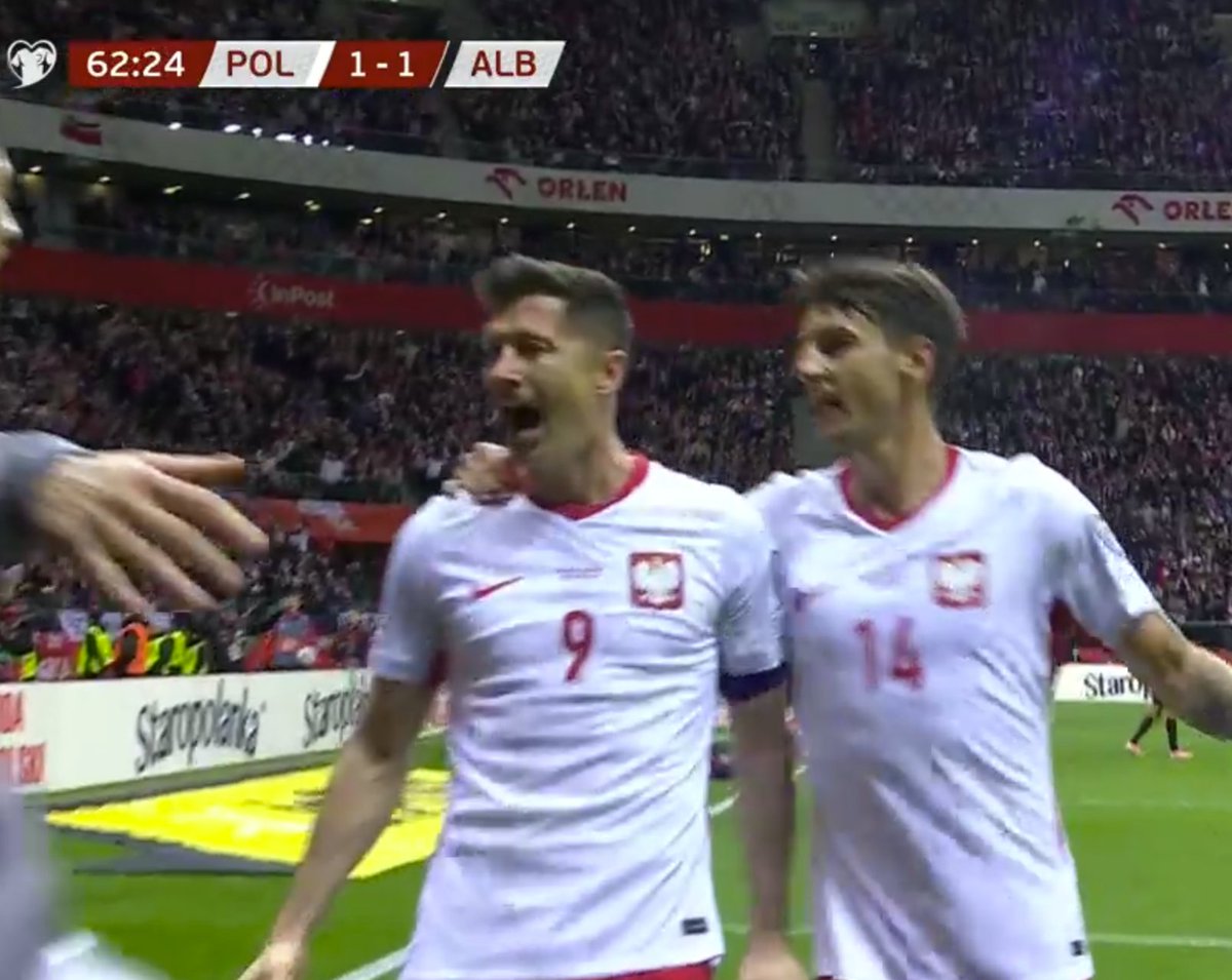 Kaszkiet tweet media