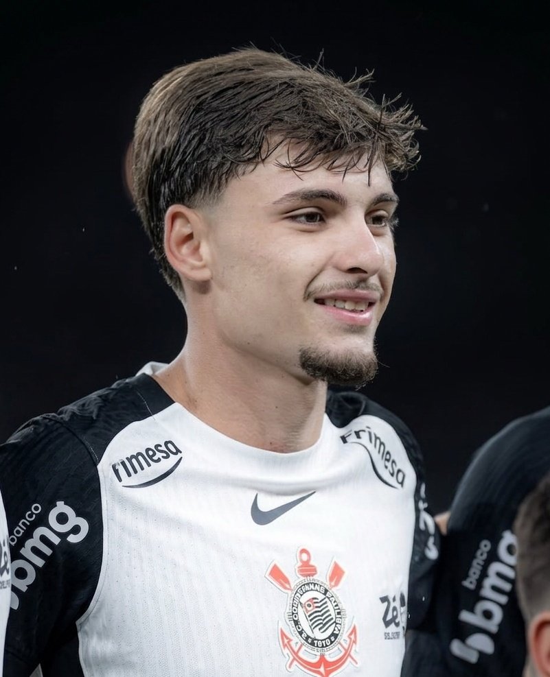 ruan.🩸 tweet media