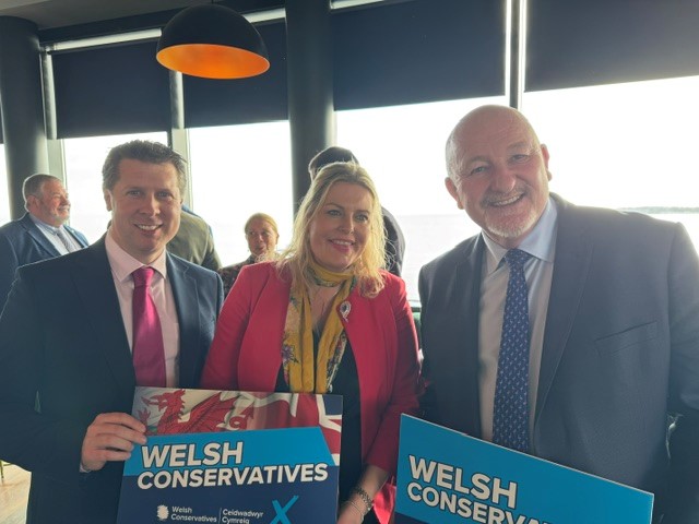 PeterFox61's tweet photo. Great to kick off the @WelshConserv Senedd campaign in Swansea today.

Labour has let Wales down for 27 years, and it leaves behind a legacy of failure.

Only the Conservatives have a plan to Get Wales Working. https://t.co/Zc5EMpTOW0