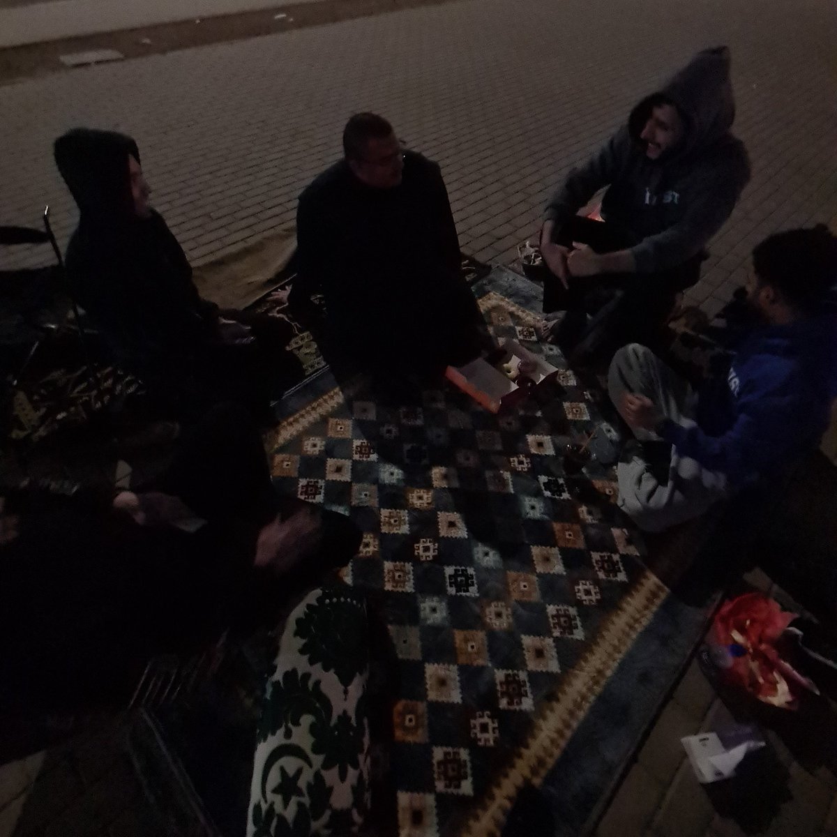 abmisar1's tweet photo. جدول مع أجواء اليوم 🍃 https://t.co/JZUY3tkNBm