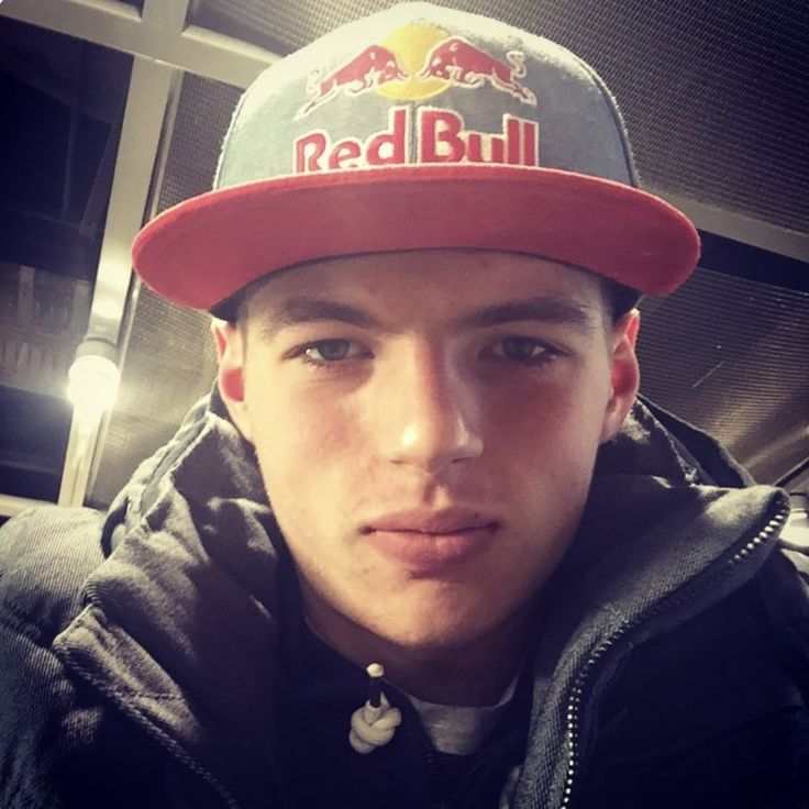 ★kil :3 tweet media